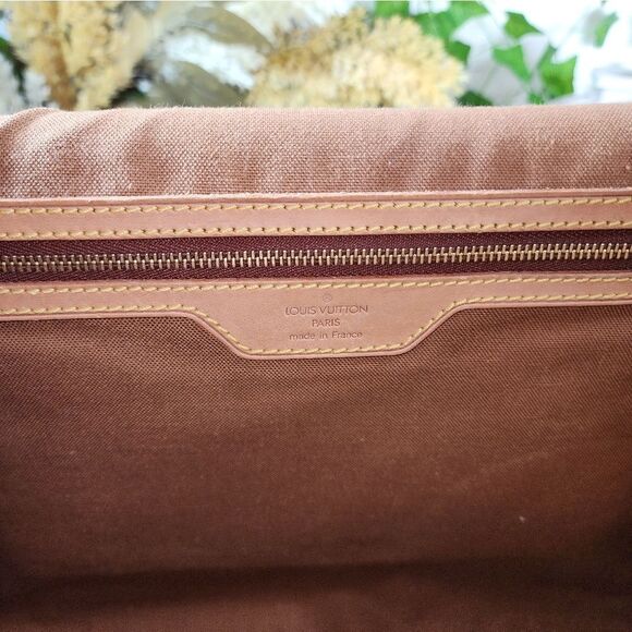 Authentic Louis Vuitton Monogram Beverly 43 with Dust Bag - Picture 14 of 17